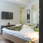 Appartement 24 Penthouse - New Building & Parking Boekarest