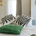 24 Penthouse - New Building & Parking Appartement Boekarest