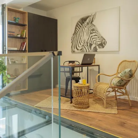 24 Penthouse - New Building & Parking Apartment