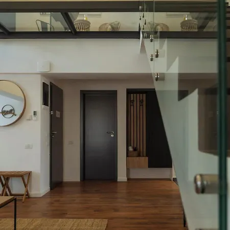 24 Penthouse - New Building & Parking Apartment