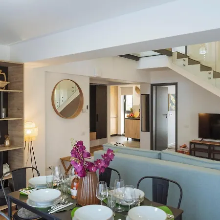 24 Penthouse - New Building & Parking Apartment *