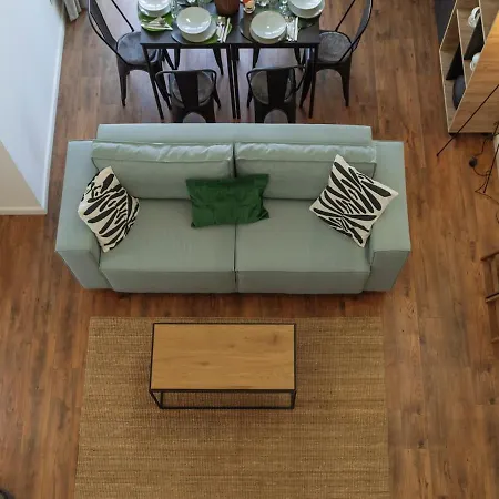24 Penthouse - New Building & Parking Apartment *