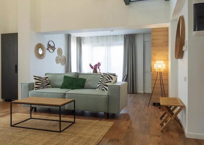 24 Penthouse - New Building & Parking