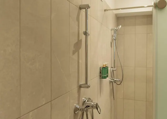 24 Penthouse - New Building & Parking Apartman Bukarest