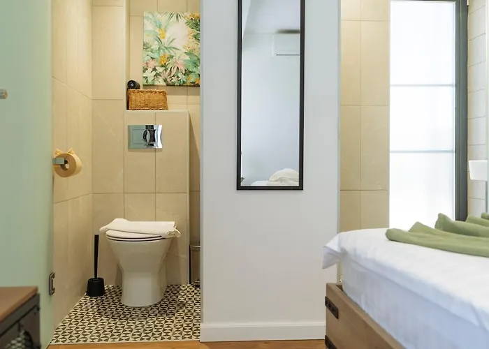 Apartament 24 Penthouse - New Building & Parking Bucureşti