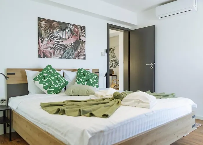 Apartment 24 Penthouse - New Building & Parking *